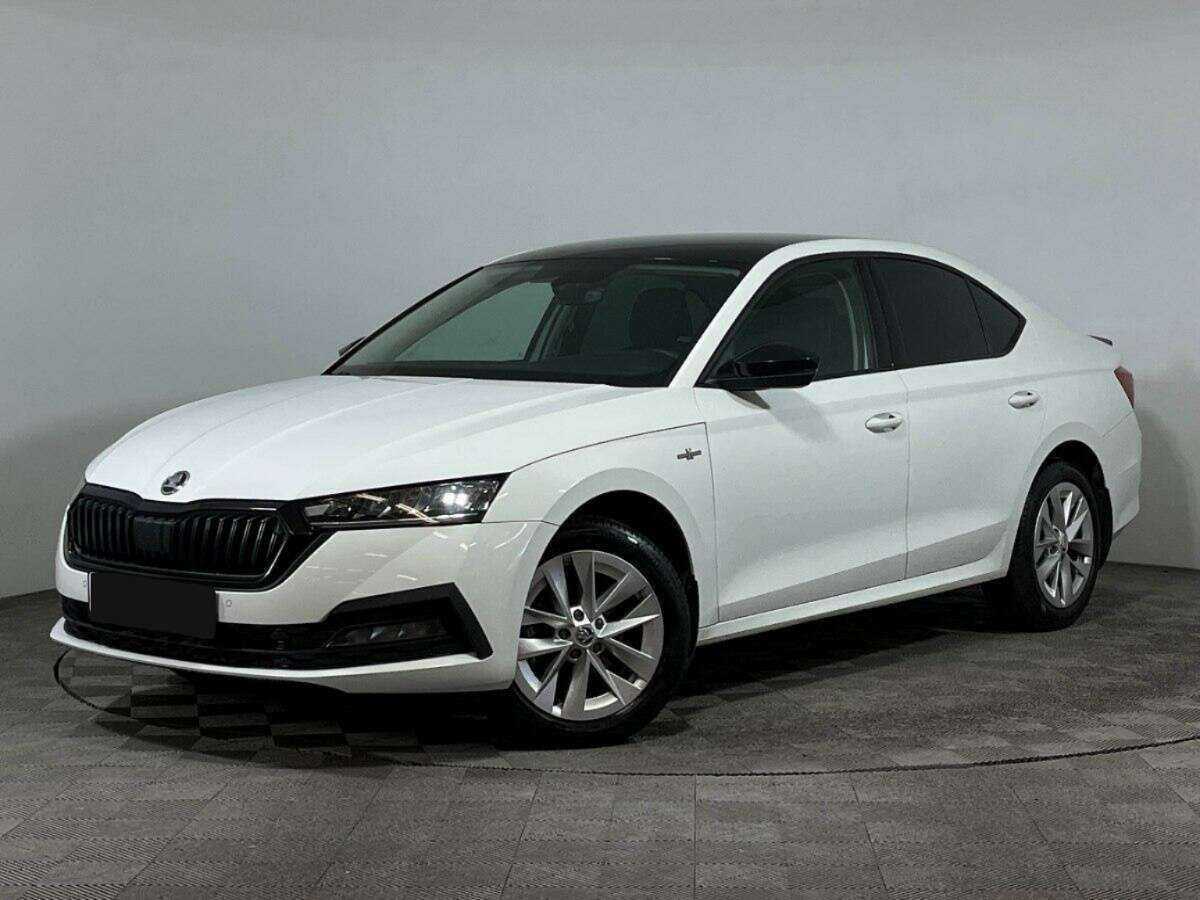 Skoda Octavia 2021 года с пробегом. Посмотреть фото