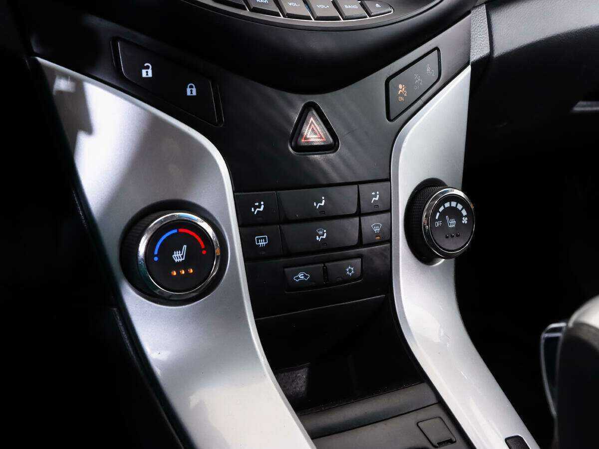 Chevrolet Cruze 2013 года с пробегом. Фото: #13