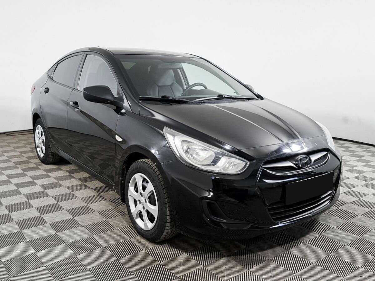 Hyundai Solaris 2012 года с пробегом. Фото: #2