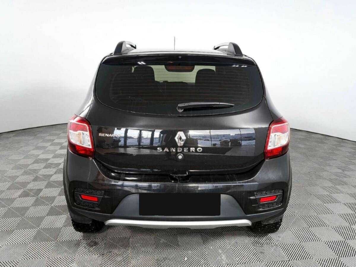 Renault Sandero 2016 года с пробегом. Фото: #4