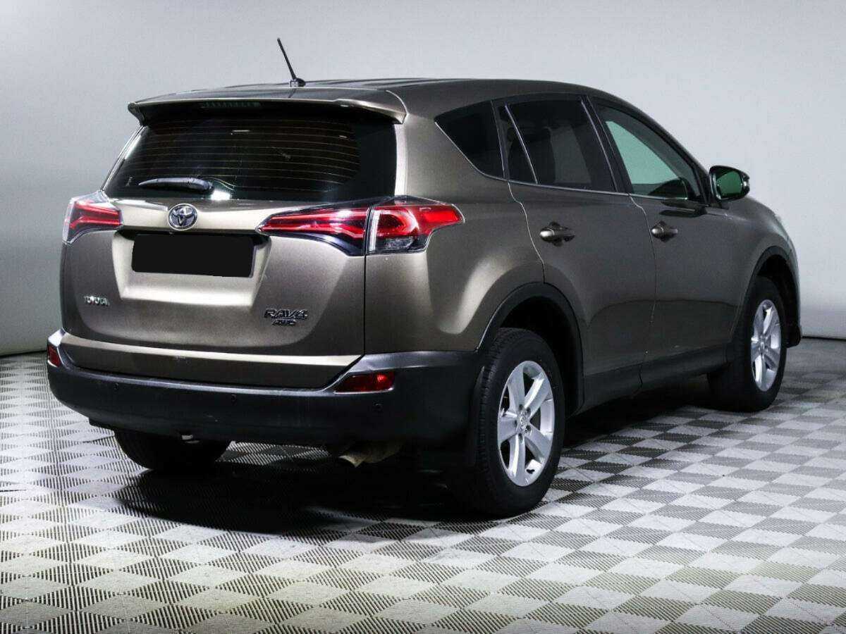 Toyota RAV4 2013 года с пробегом. Фото: #3