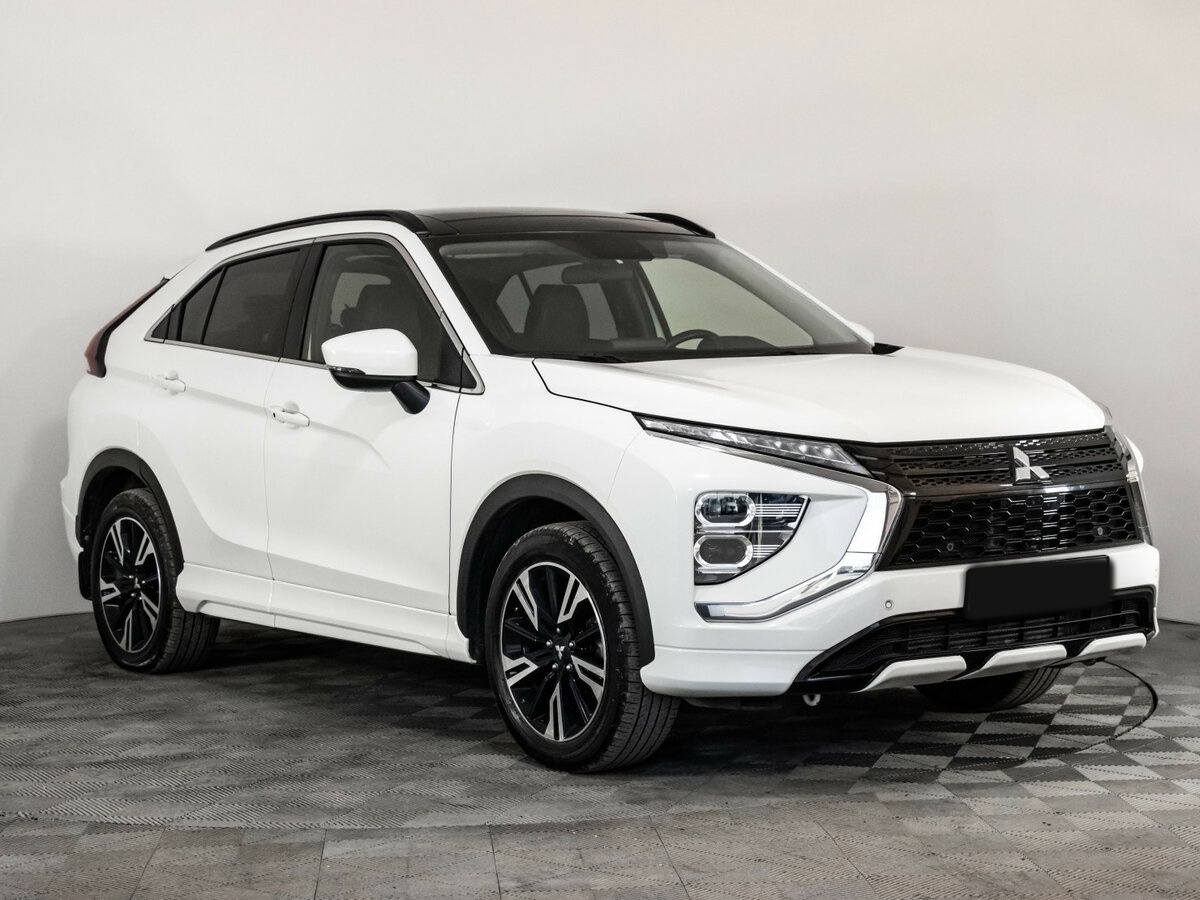 Mitsubishi Eclipse Cross 2022 года с пробегом. Фото: #2