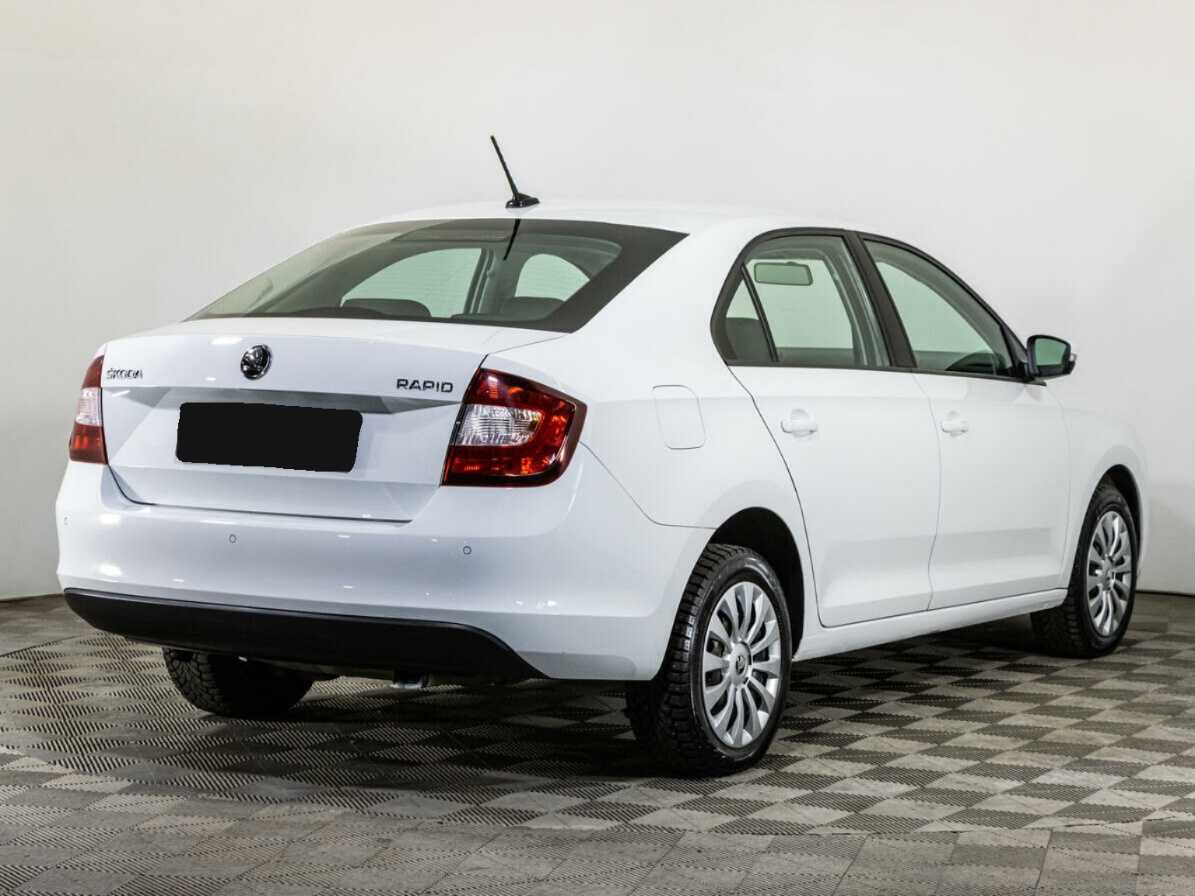 Skoda Rapid 2019 года с пробегом. Фото: #3