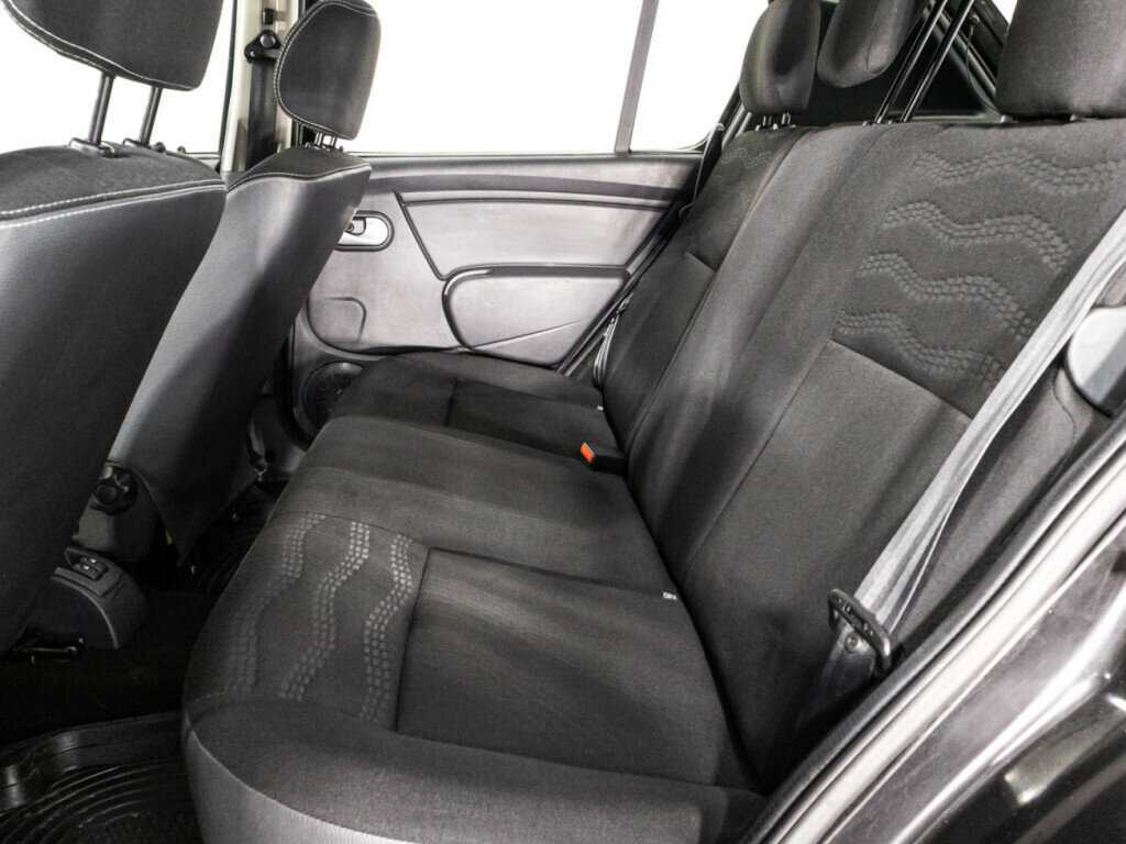 Renault Sandero 2013 года с пробегом. Фото: #9