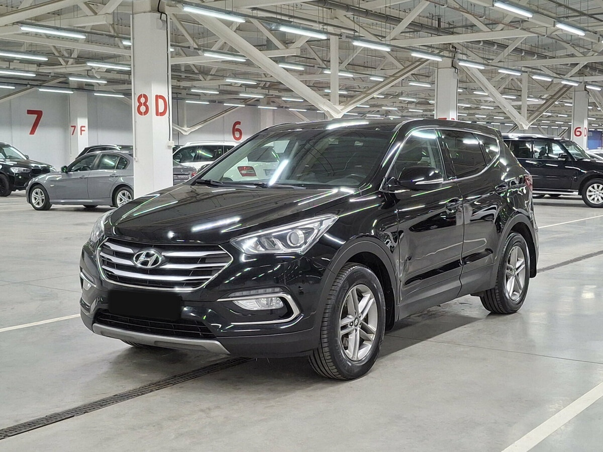Hyundai Santa Fe 2018 года с пробегом. Посмотреть фото