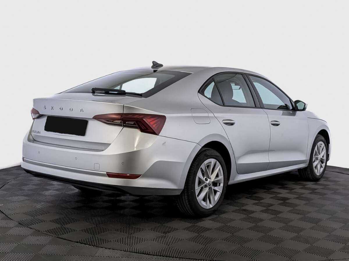 Skoda Octavia 2021 года с пробегом. Фото: #4