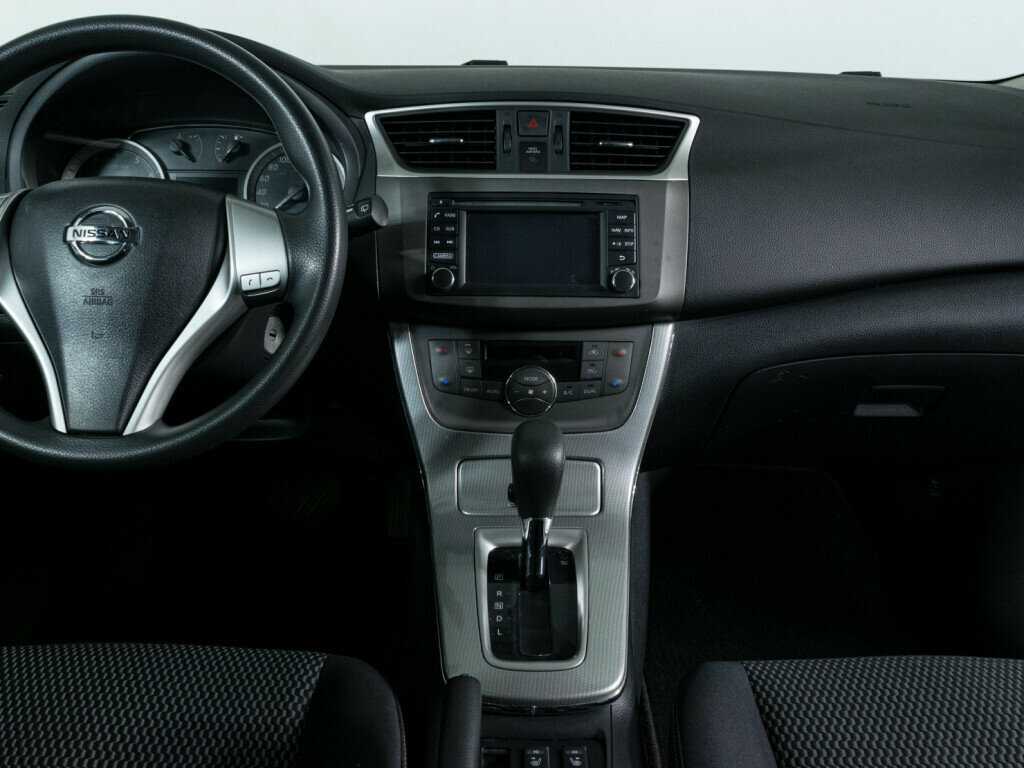 Nissan Tiida 2015 года с пробегом. Фото: #8