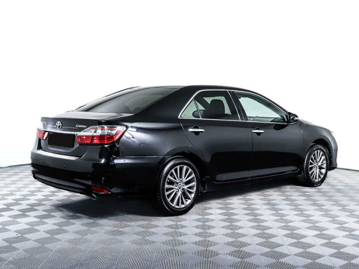 Toyota Camry 2016 года с пробегом. Фото: #3