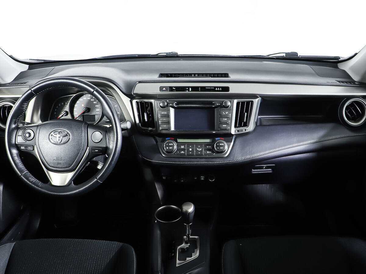 Toyota RAV4 2013 года с пробегом. Фото: #10