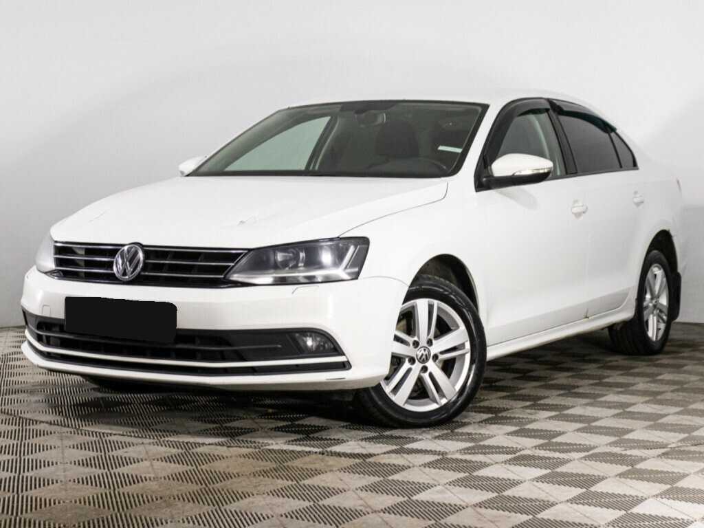 Volkswagen Jetta 2017 года с пробегом. Посмотреть фото