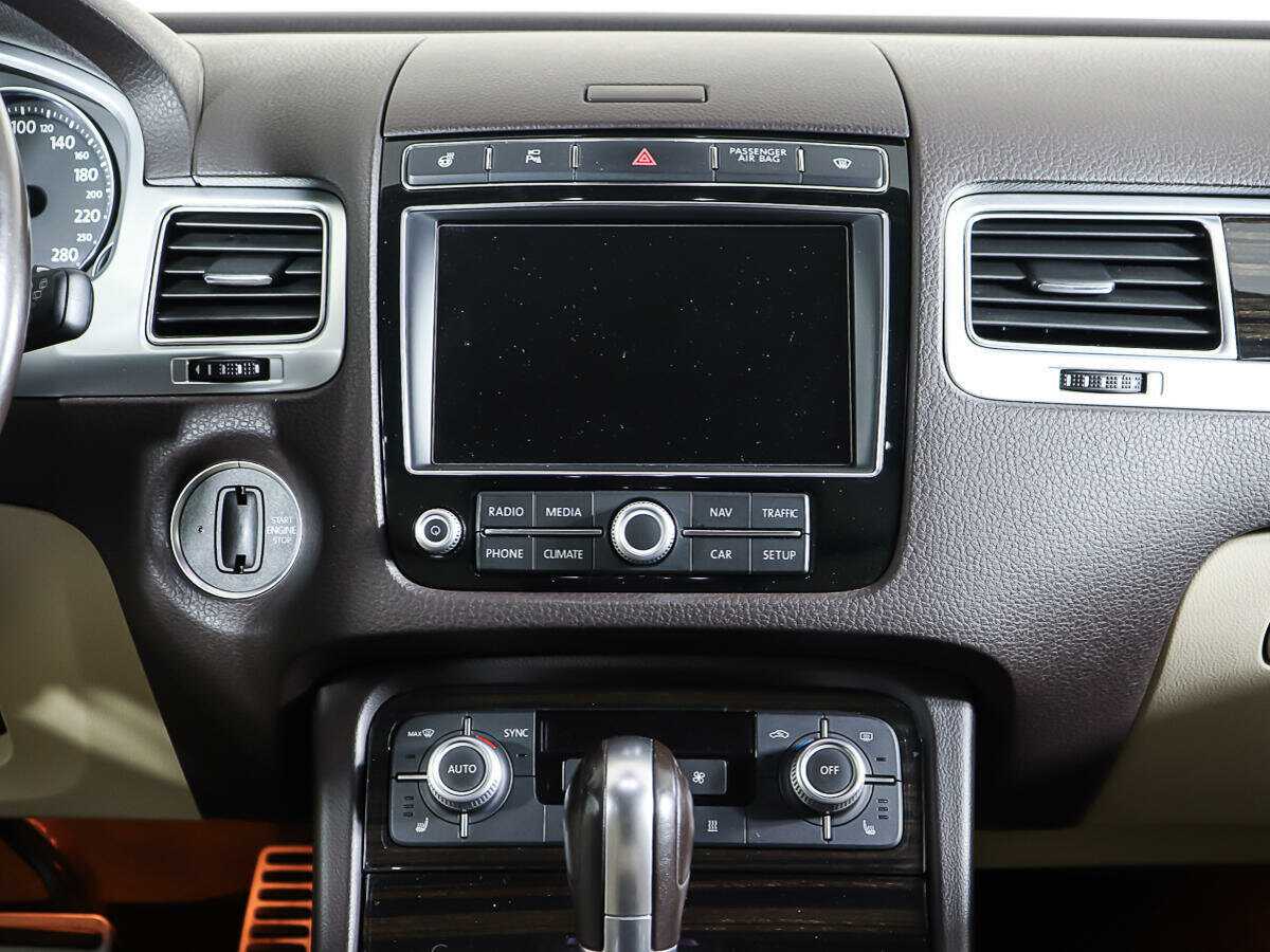 Volkswagen Touareg 2014 года с пробегом. Фото: #11
