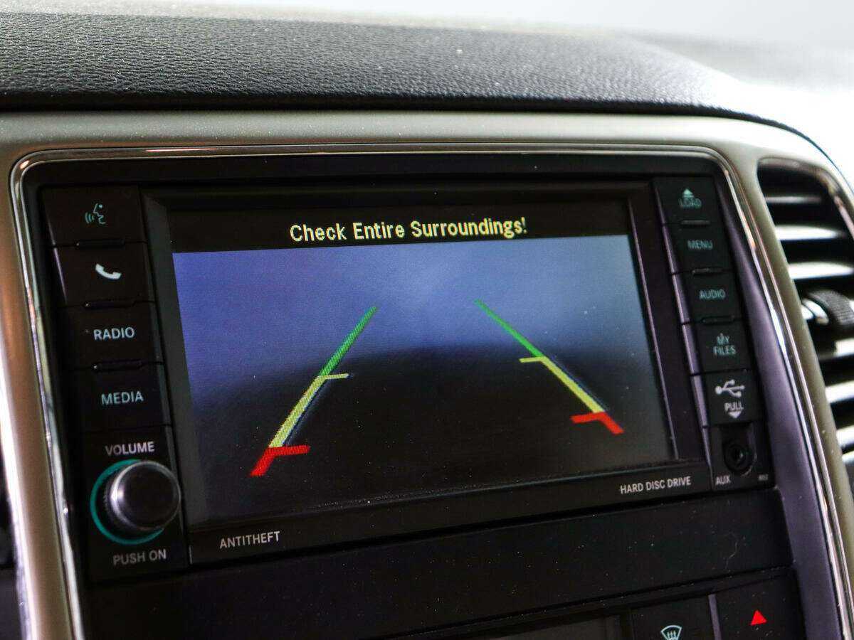 Jeep Grand Cherokee 2012 года с пробегом. Фото: #12