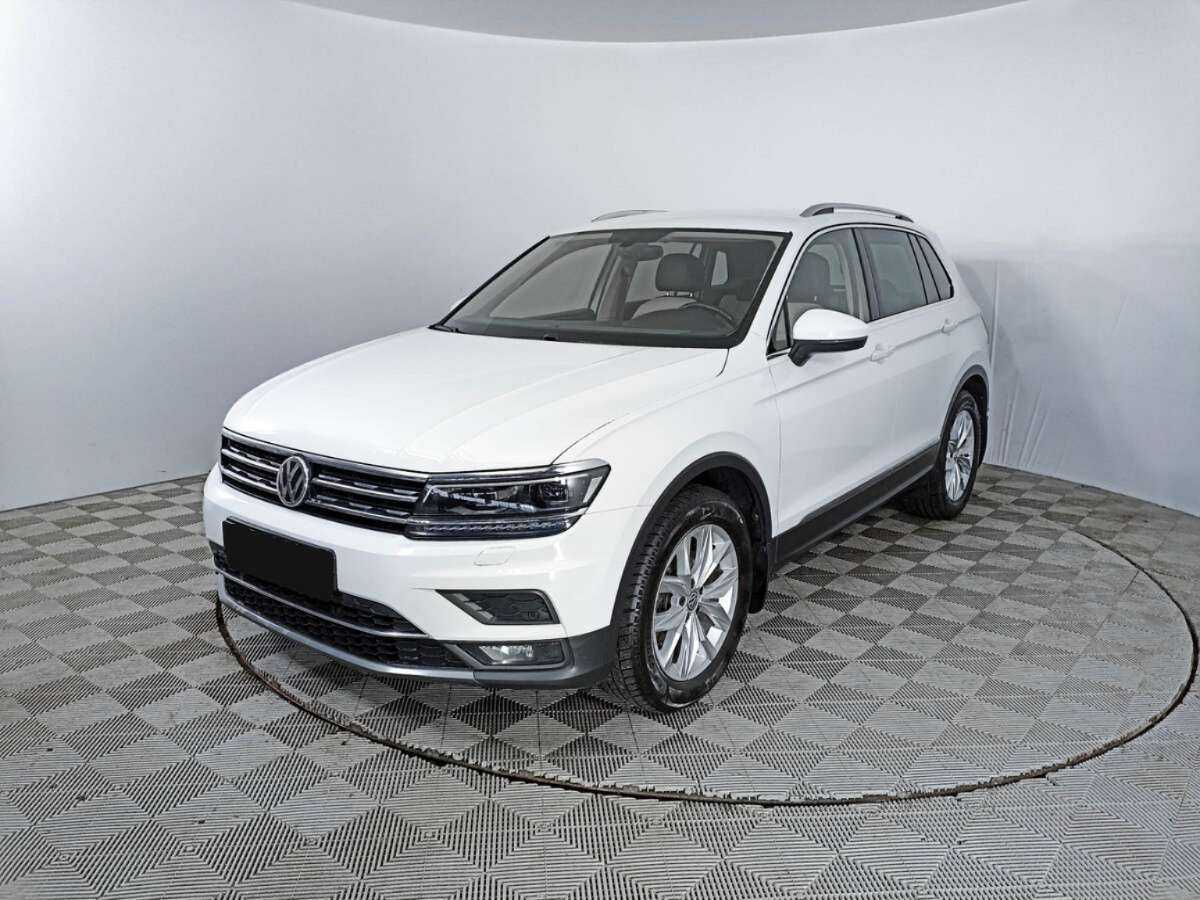 Volkswagen Tiguan 2017 года с пробегом. Посмотреть фото