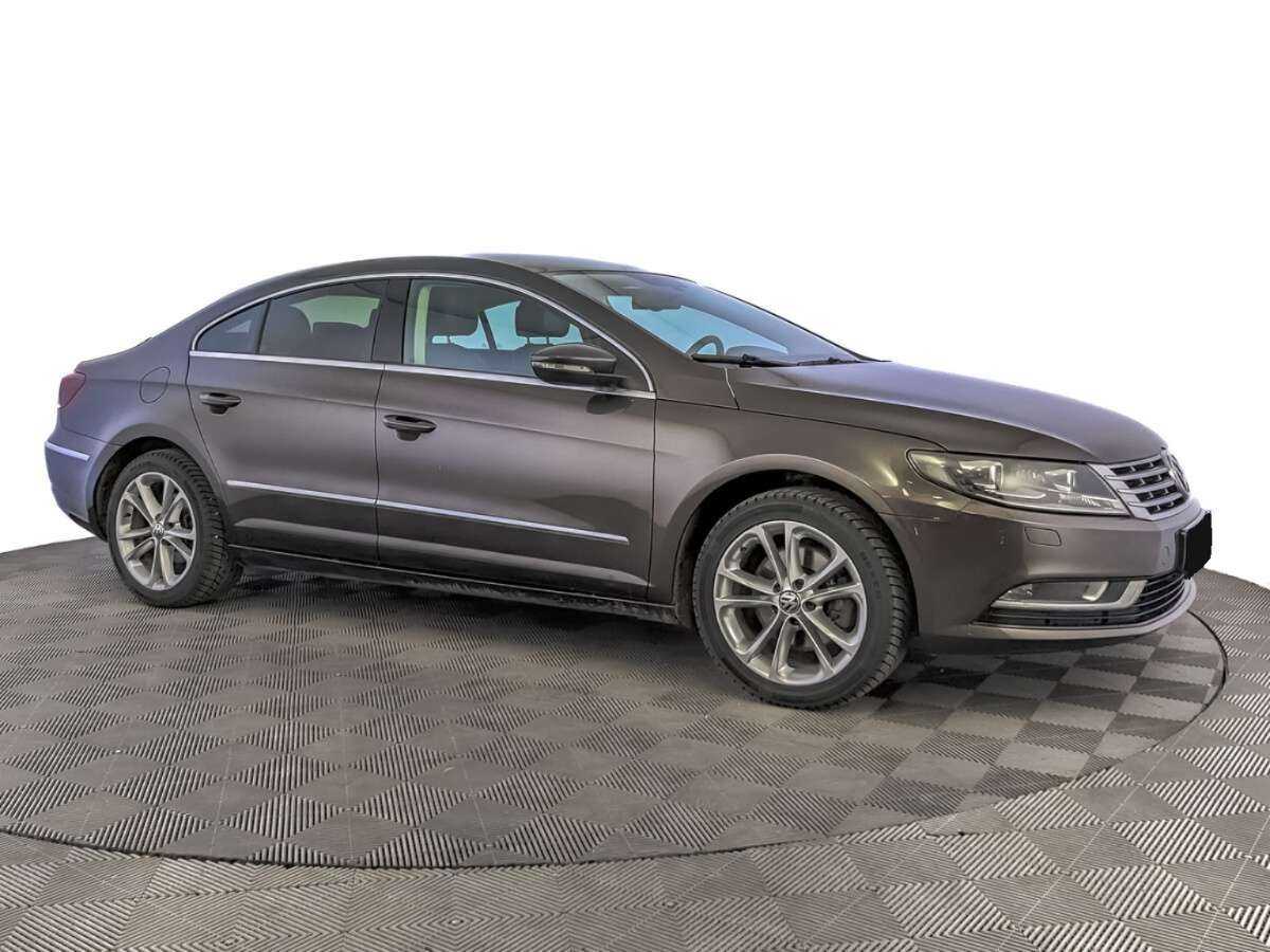 Volkswagen Passat CC 2012 года с пробегом. Фото: #2