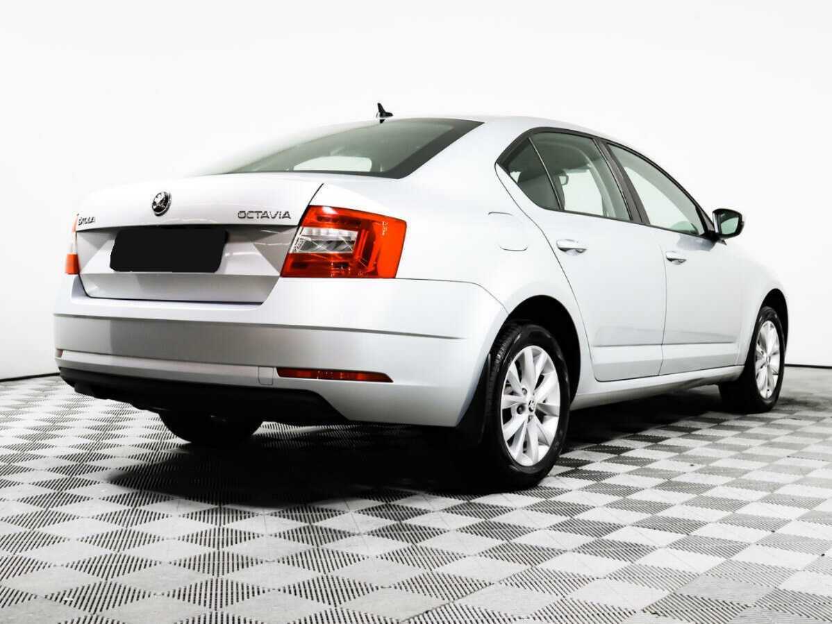 Skoda Octavia 2018 года с пробегом. Фото: #4