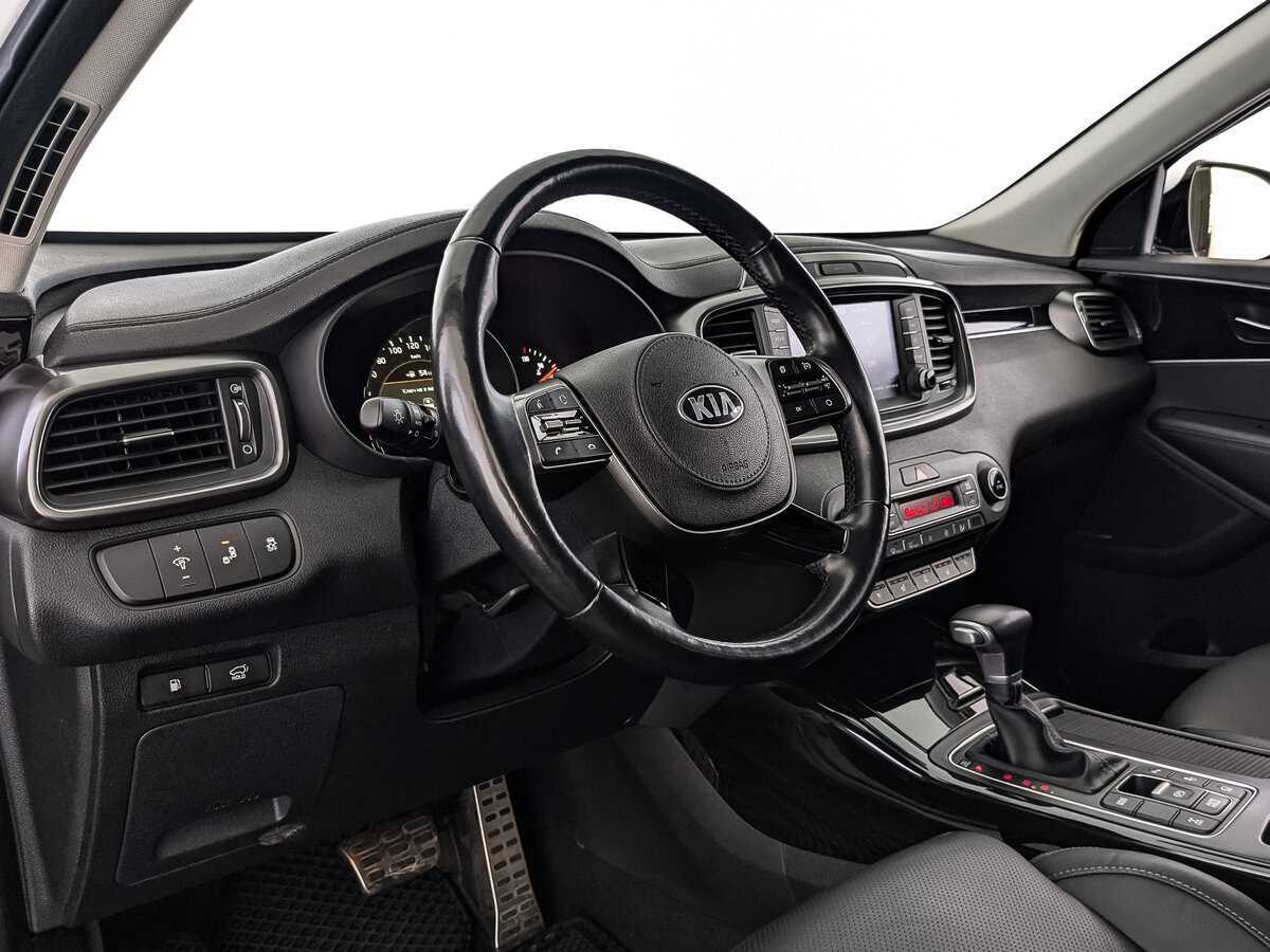 Kia Sorento 2019 года с пробегом. Фото: #10