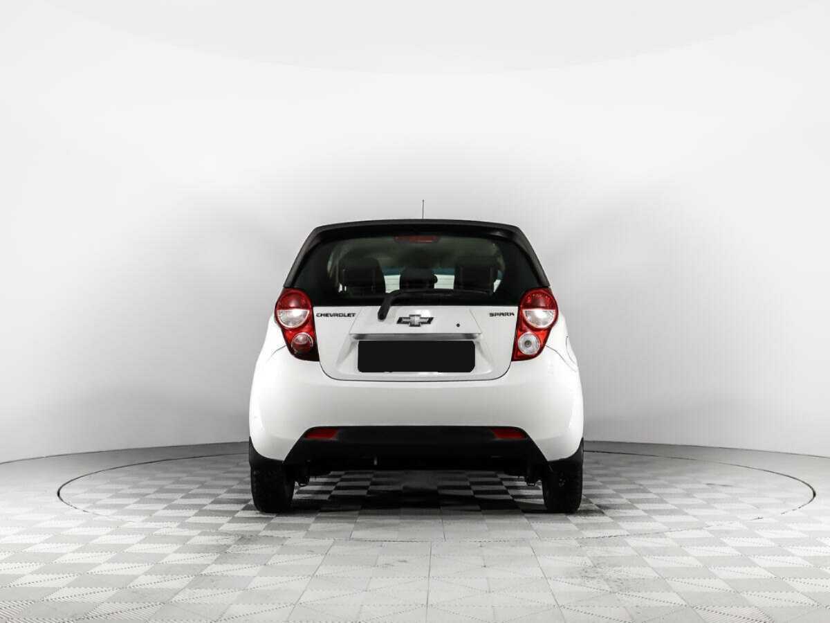 Chevrolet Spark 2013 года с пробегом. Фото: #5