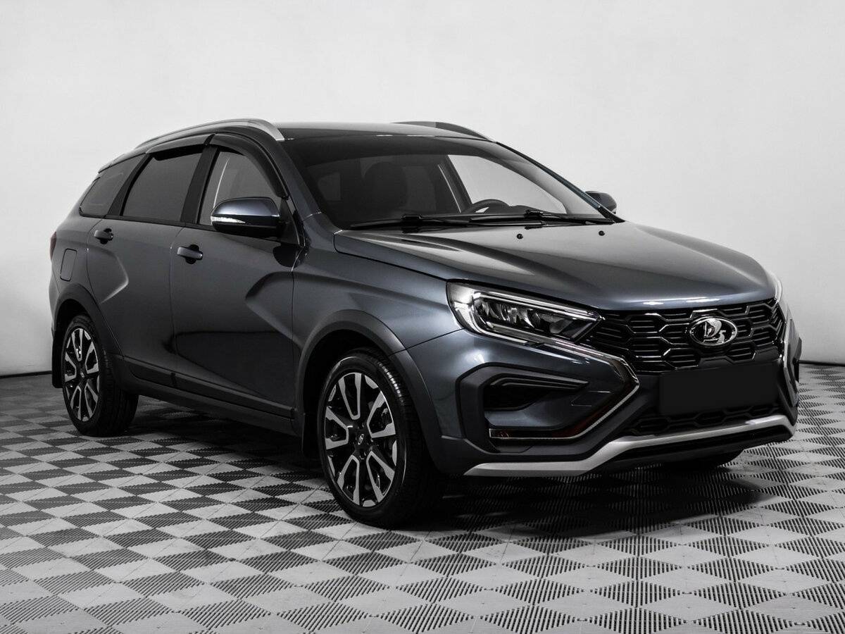 Lada (ВАЗ) Vesta 2024 года с пробегом. Фото: #2