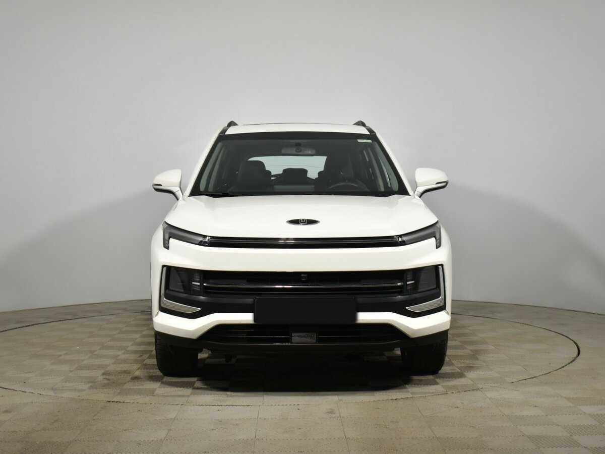 Москвич 3 2023 года с пробегом. Фото: #1