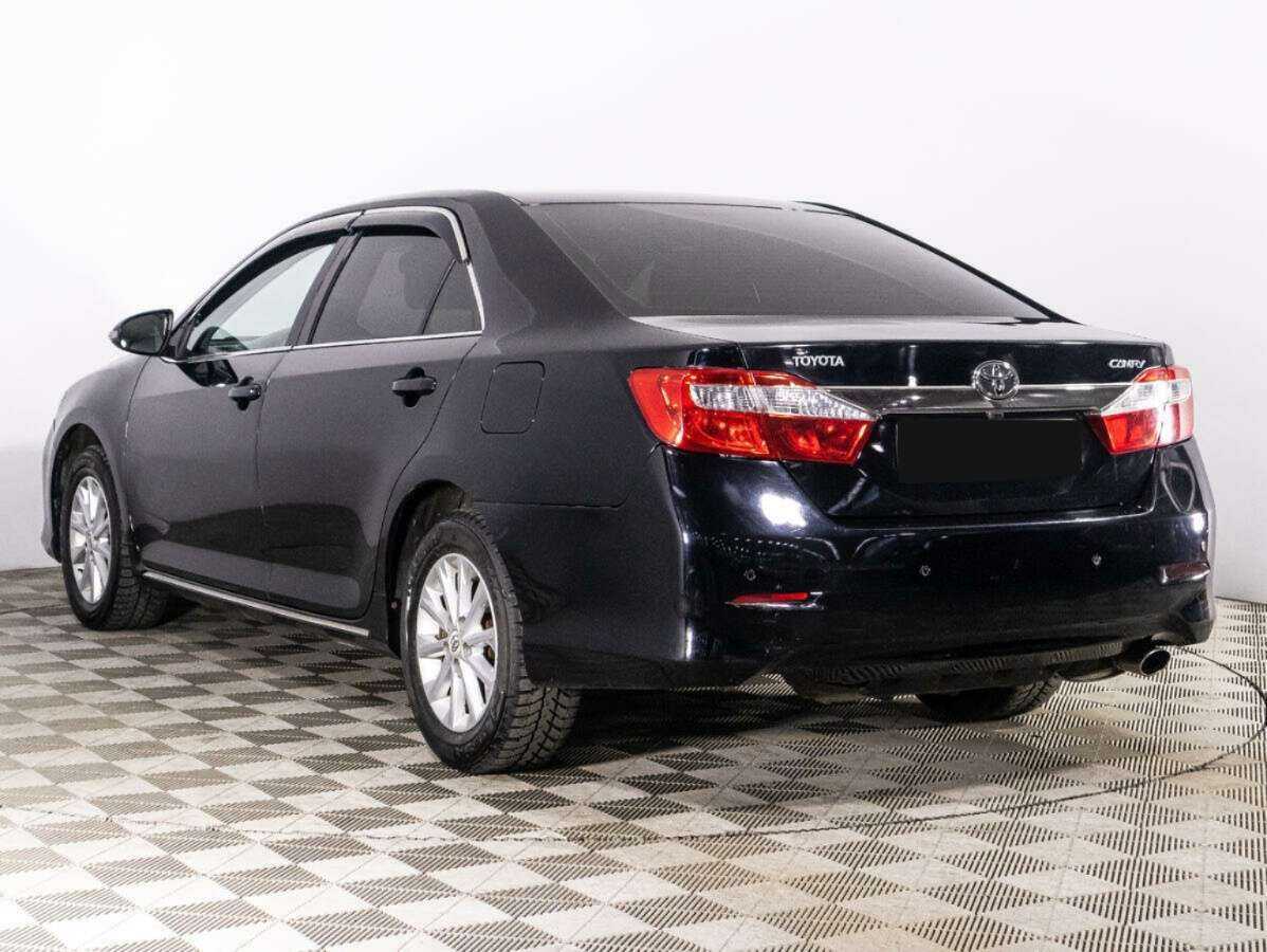 Toyota Camry 2012 года с пробегом. Фото: #6