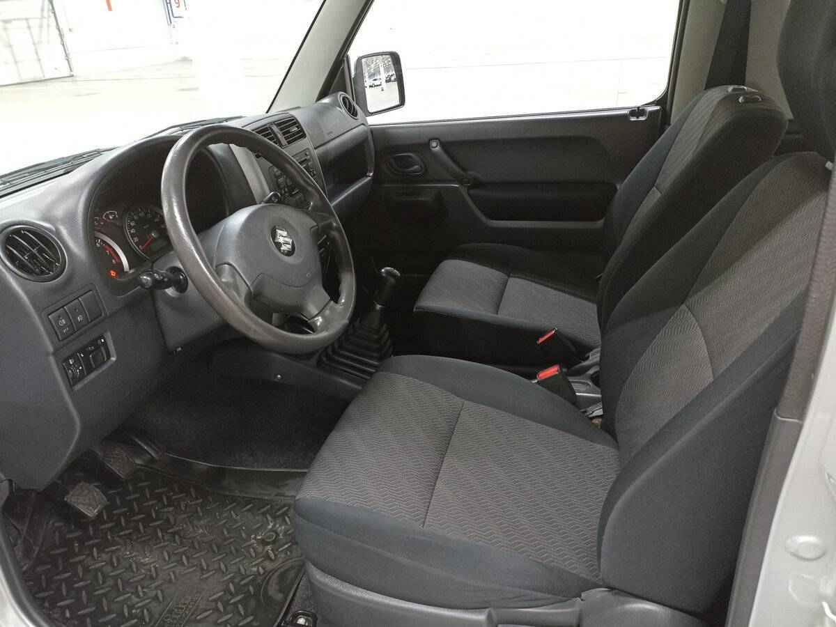 Suzuki Jimny 2013 года с пробегом. Фото: #15