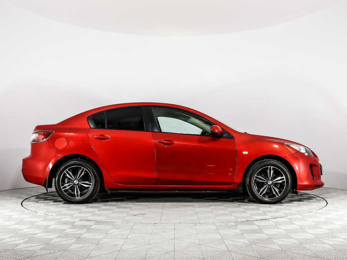Mazda 3 2012 года с пробегом. Фото: #3