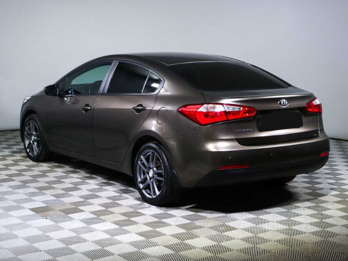 Kia Cerato 2015 года с пробегом. Фото: #6