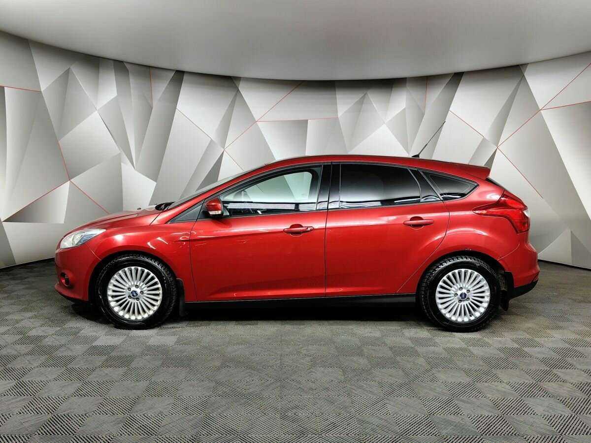 Ford Focus 2013 года с пробегом. Фото: #4