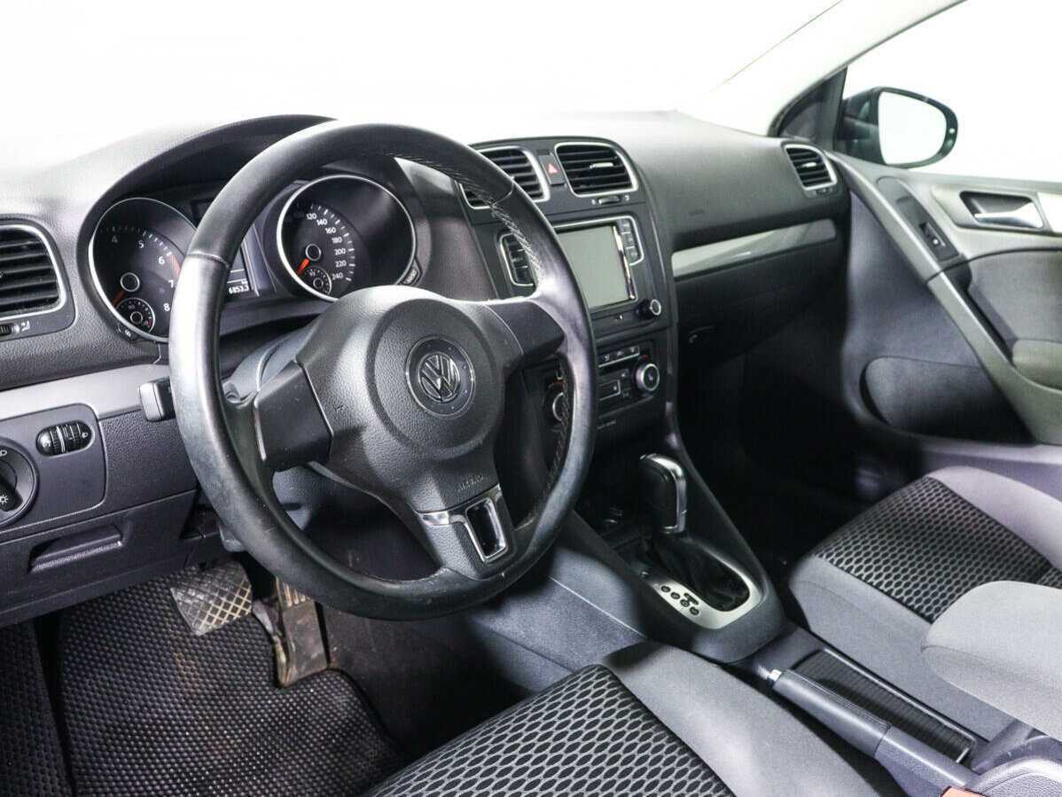 Volkswagen Golf 2012 года с пробегом. Фото: #12