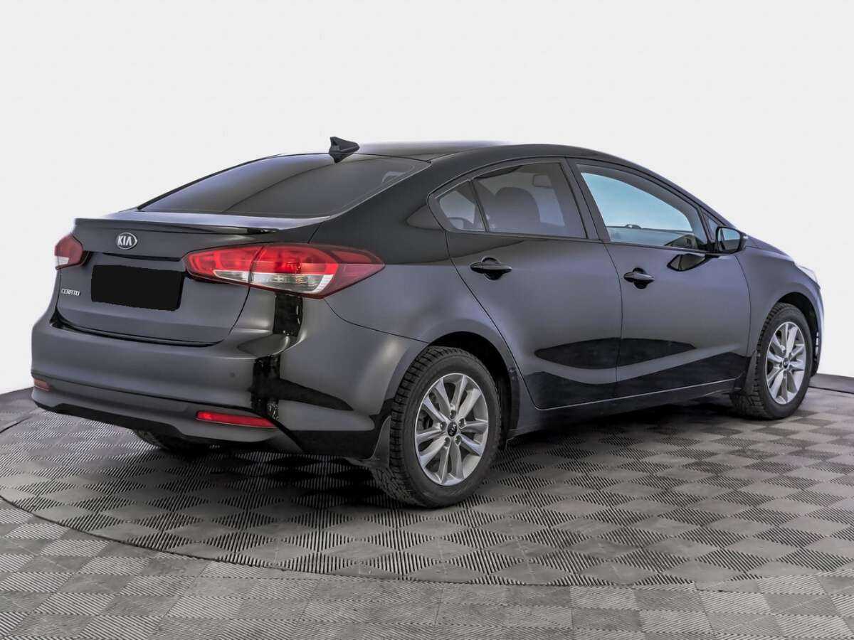 Kia Cerato 2017 года с пробегом. Фото: #4