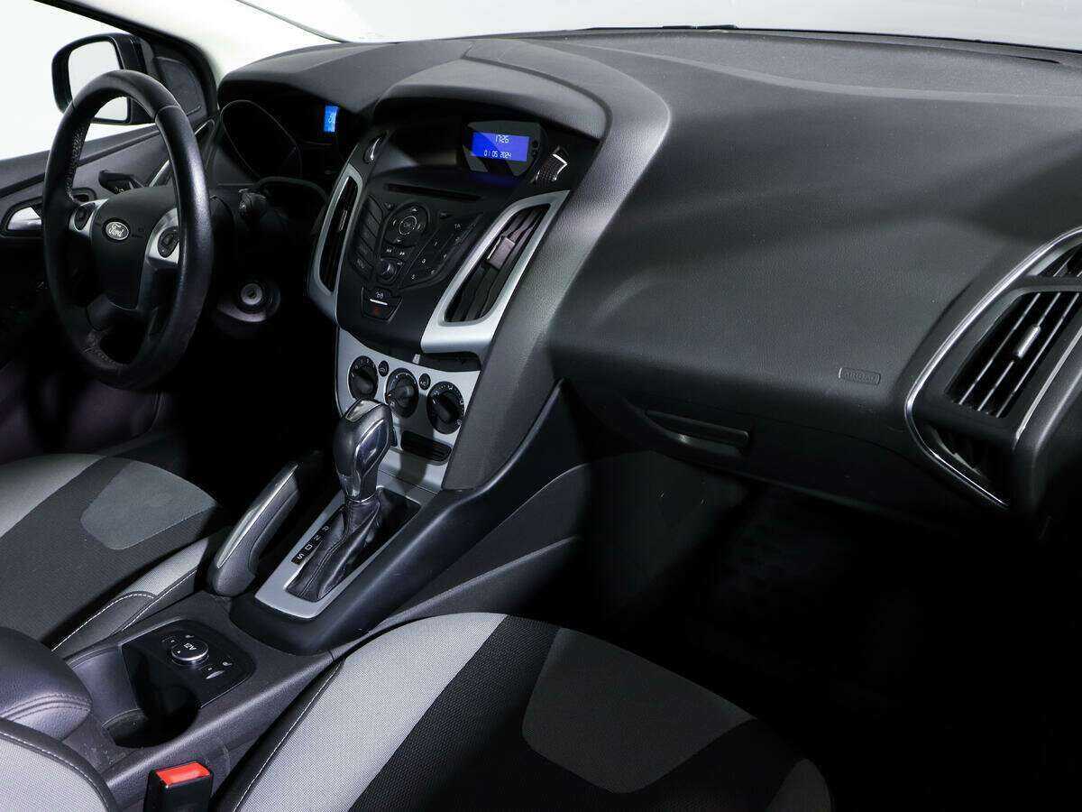 Ford Focus 2012 года с пробегом. Фото: #5