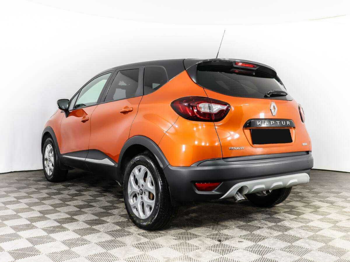 Renault Kaptur 2016 года с пробегом. Фото: #5