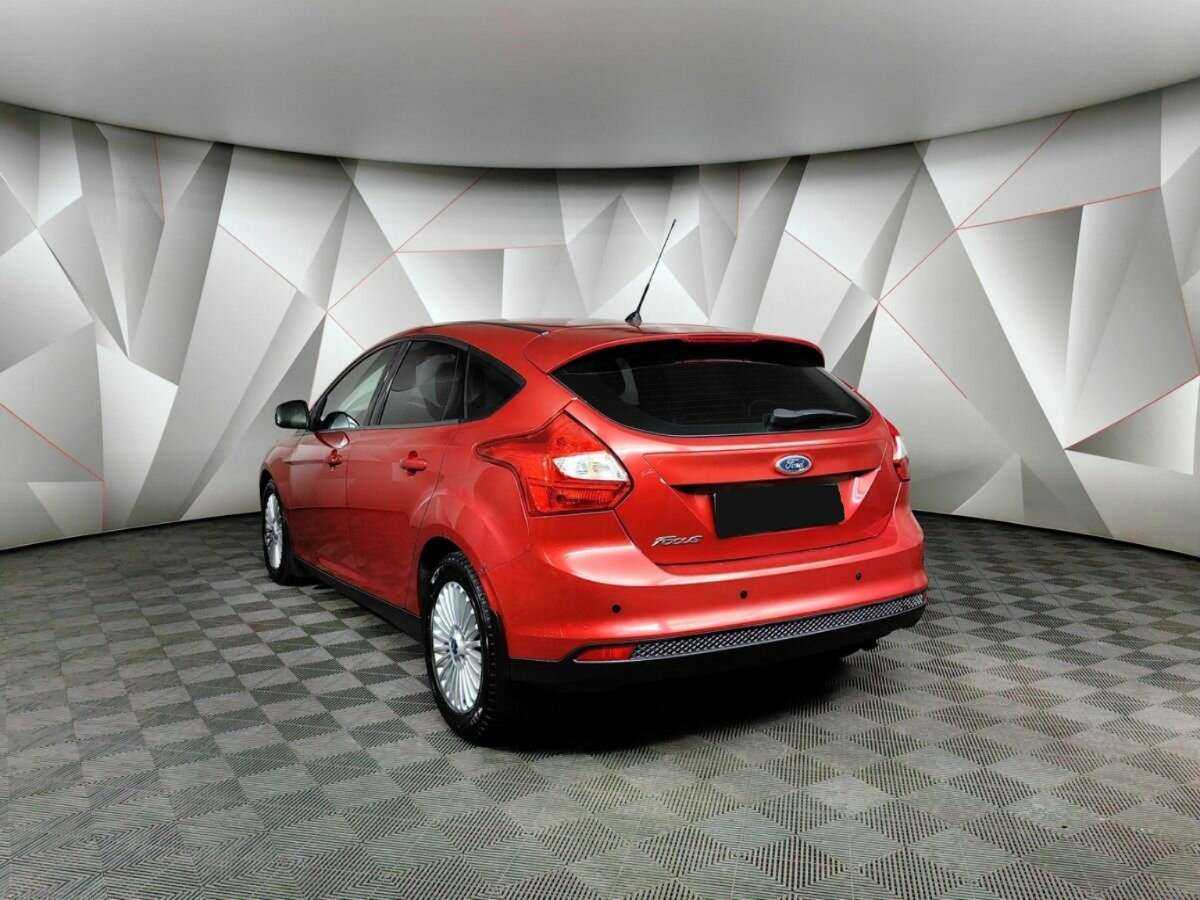 Ford Focus 2013 года с пробегом. Фото: #3