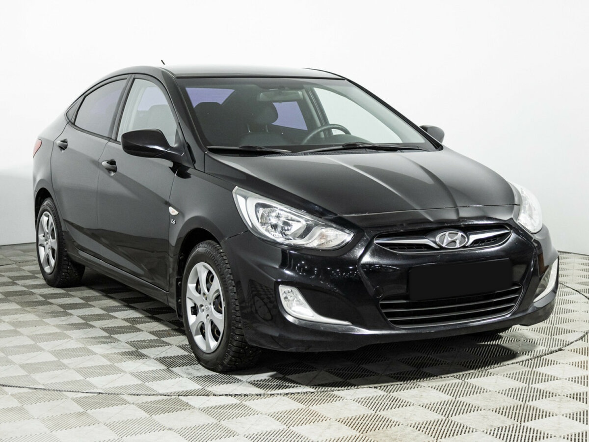 Hyundai Solaris 2012 года с пробегом. Фото: #2
