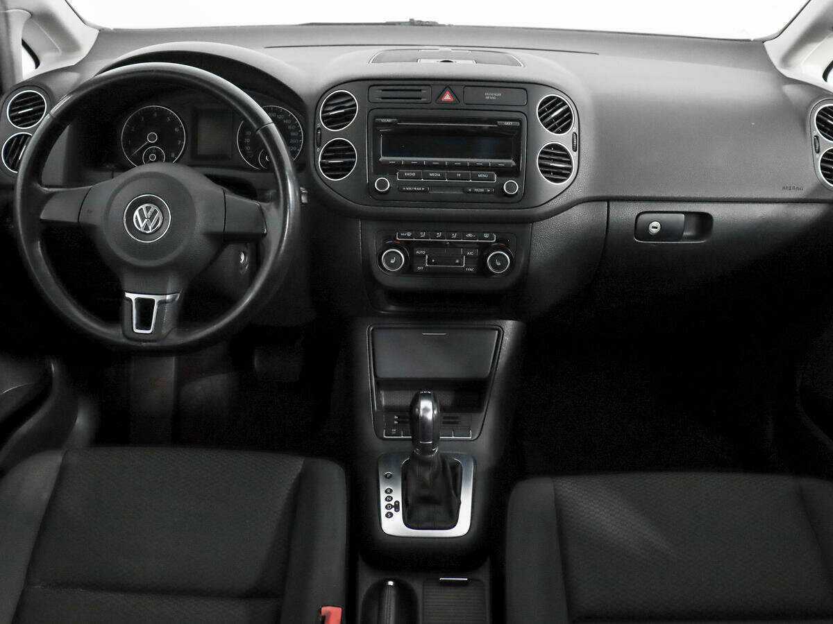 Volkswagen Golf Plus 2013 года с пробегом. Фото: #10