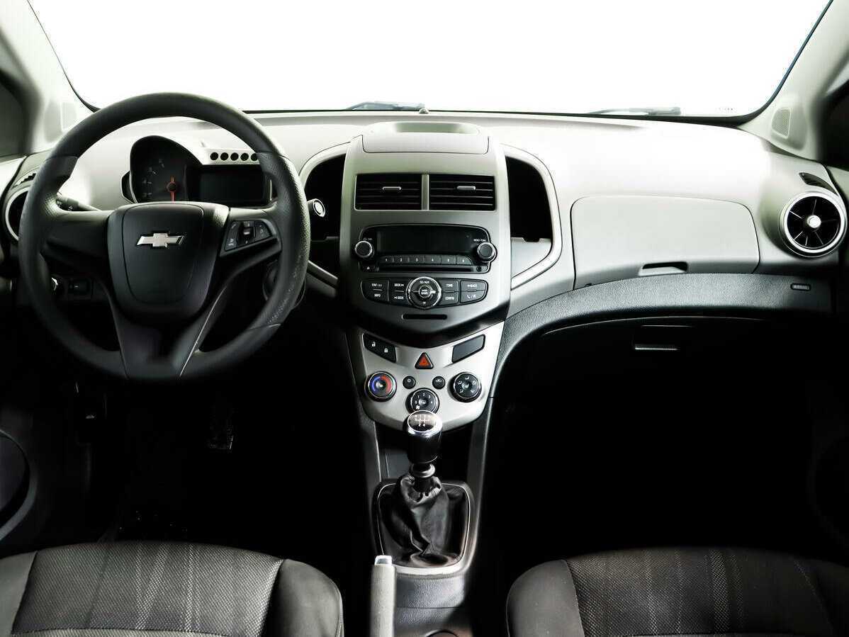 Chevrolet Aveo 2014 года с пробегом. Фото: #9