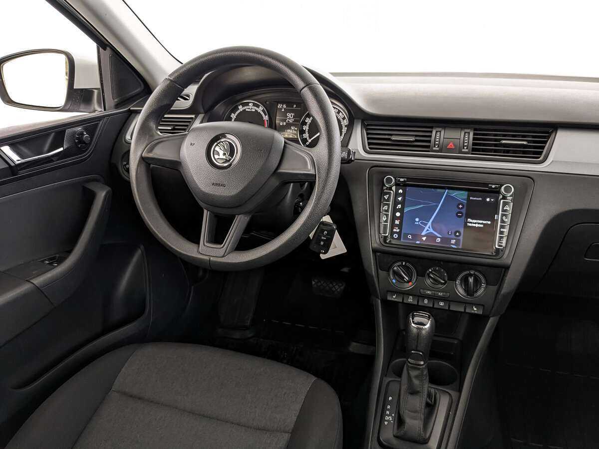 Skoda Rapid 2018 года с пробегом. Фото: #16
