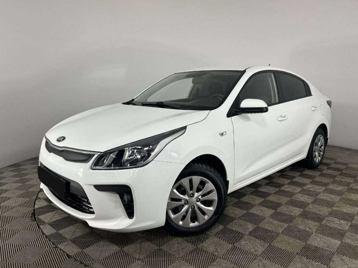 Kia Rio 2018 года с пробегом. Посмотреть фото