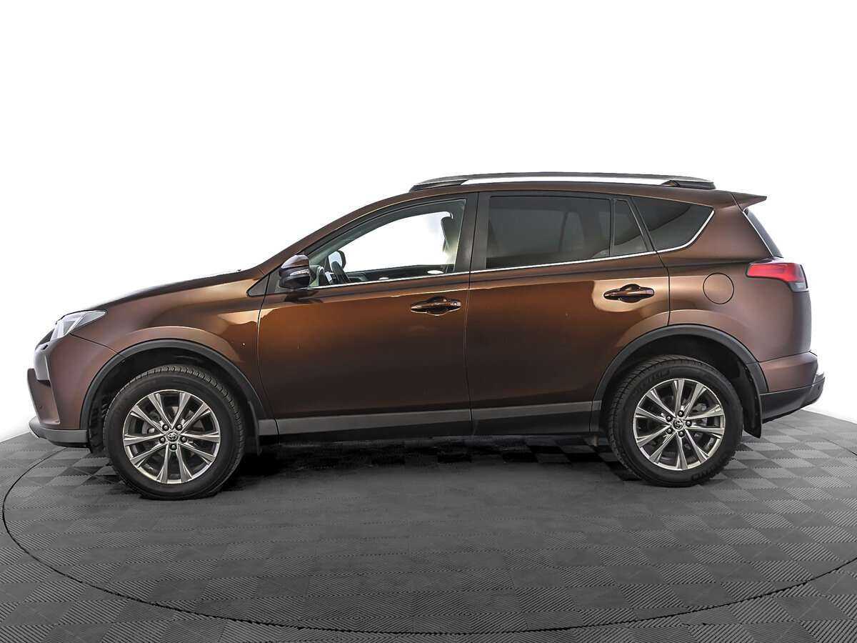 Toyota RAV4 2017 года с пробегом. Фото: #7