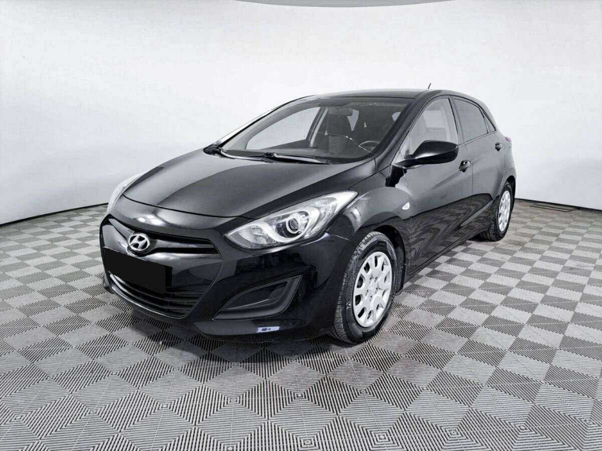 Hyundai i30 2012 года с пробегом. Посмотреть фото