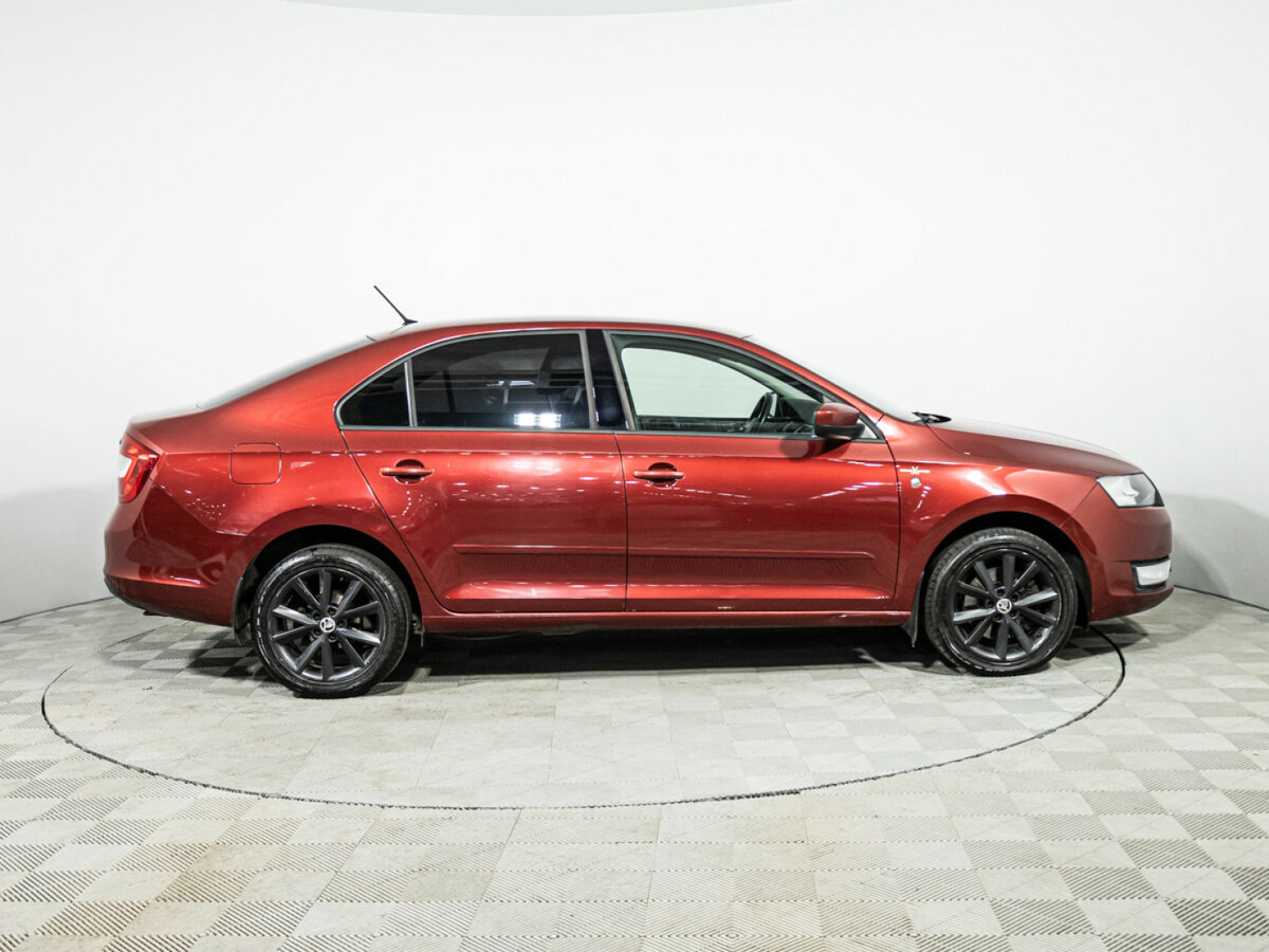 Skoda Rapid 2016 года с пробегом. Фото: #3
