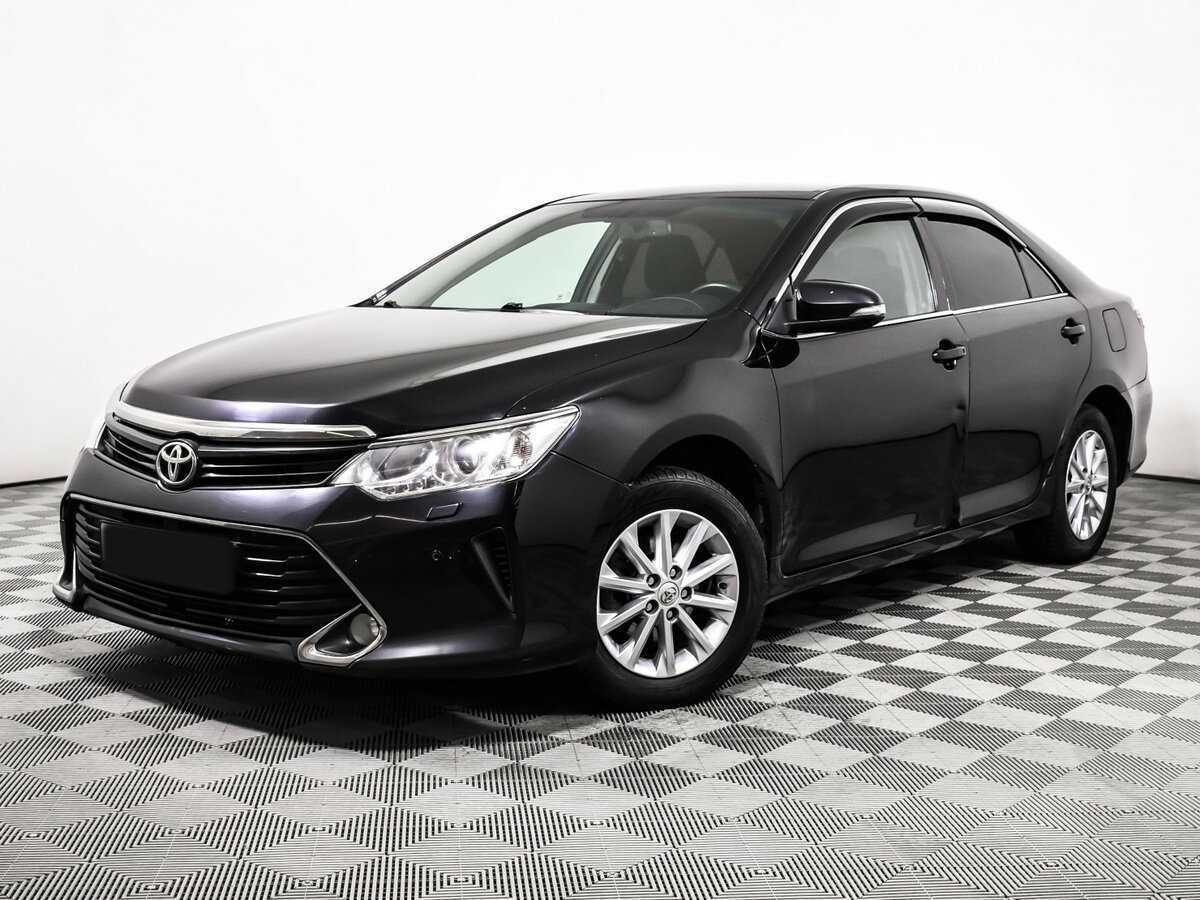 Toyota Camry 2016 года с пробегом. Посмотреть фото