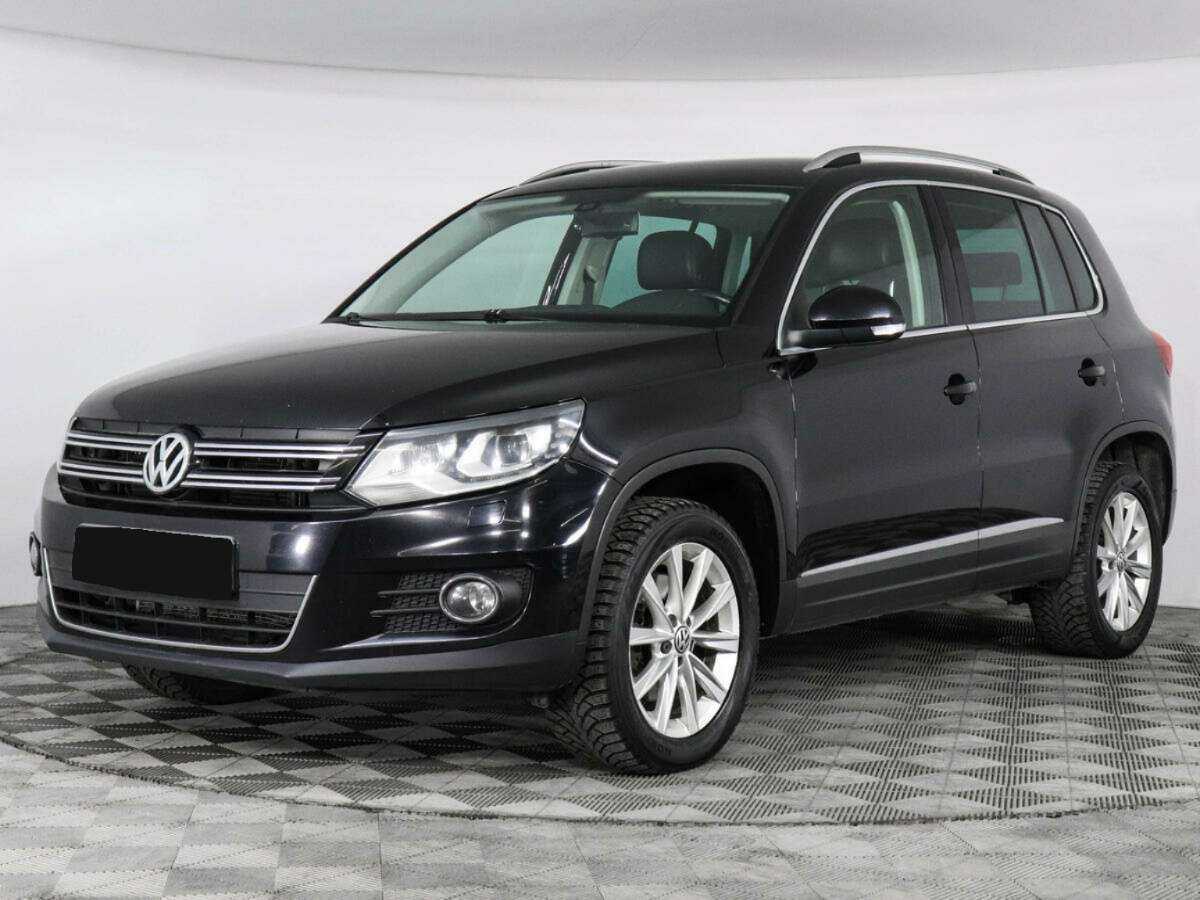 Volkswagen Tiguan 2012 года с пробегом. Фото: #0