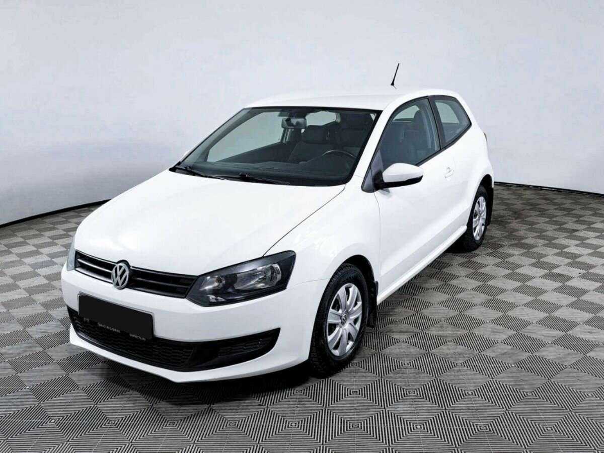 Volkswagen Polo 2012 года с пробегом. Посмотреть фото