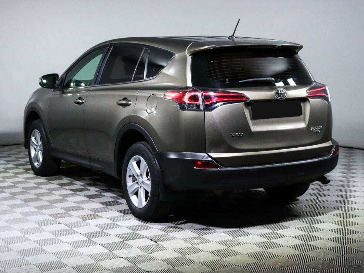 Toyota RAV4 2013 года с пробегом. Фото: #5