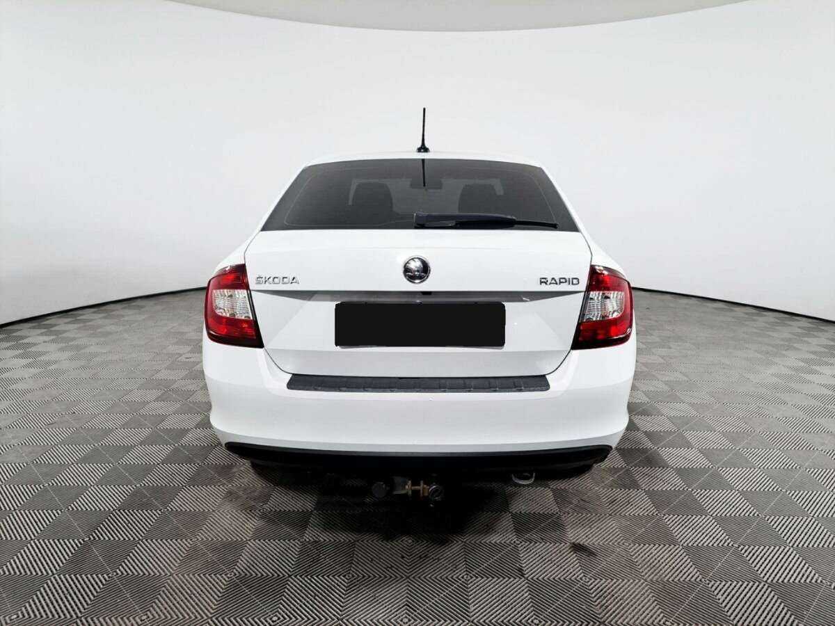 Skoda Rapid 2019 года с пробегом. Фото: #4