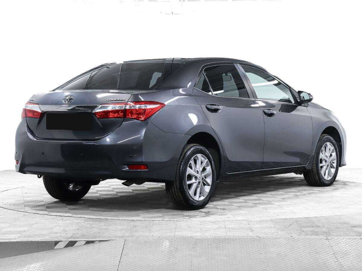 Toyota Corolla 2013 года с пробегом. Фото: #3