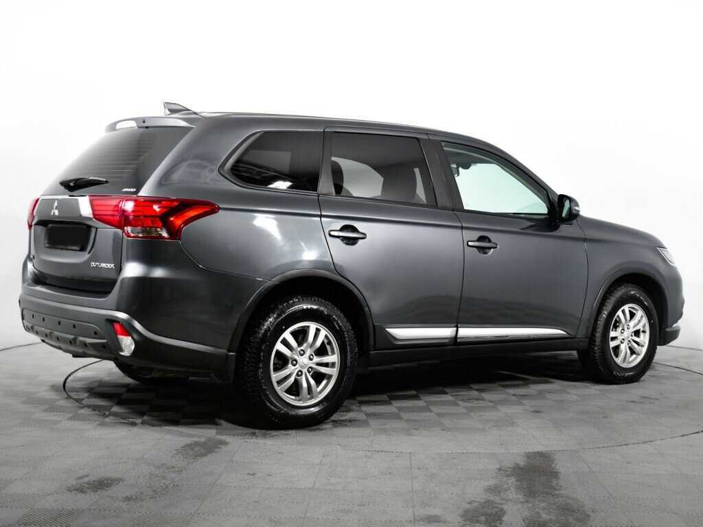 Mitsubishi Outlander 2019 года с пробегом. Фото: #4