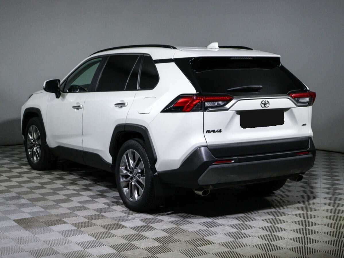 Toyota RAV4 2020 года с пробегом. Фото: #6