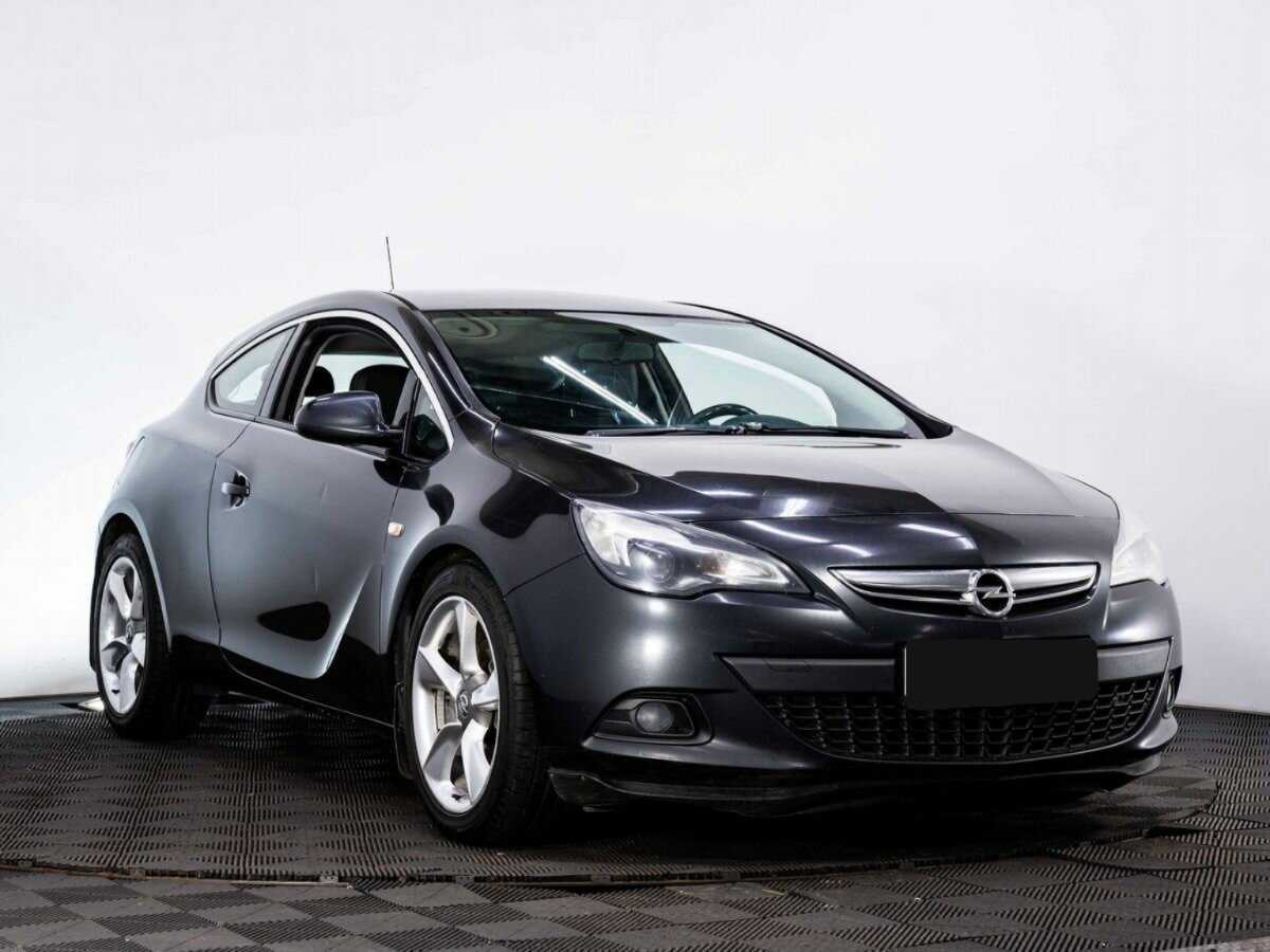 Opel Astra 2013 года с пробегом. Фото: #2